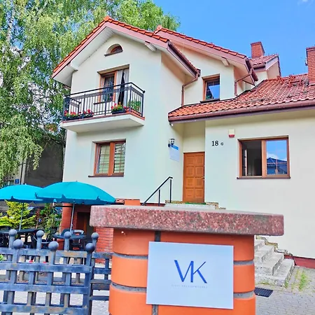 Villa Krasnowolska Airport-2